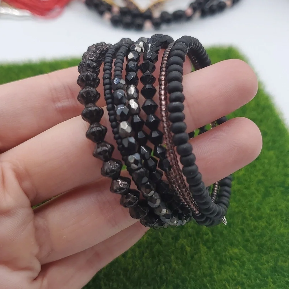 Elegant Black Beaded Bracelet‎ Wrap B3007